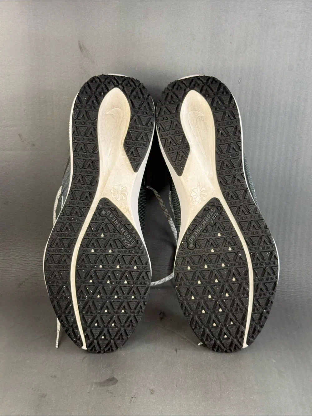 Nike Pegasus 41 GORE-TEX waterproof athletic sneaker shoes men’s size 13